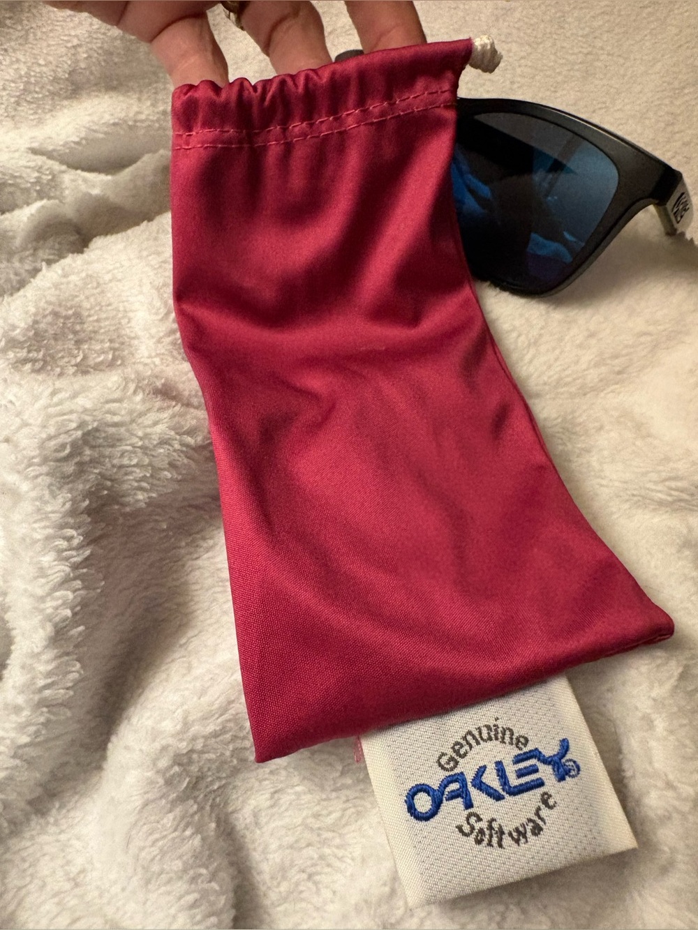 Oakley Frogskins 009245 Matte Black Frame w/Ice Iridium Lenses (Deep Blue) - Picture 9 of 11